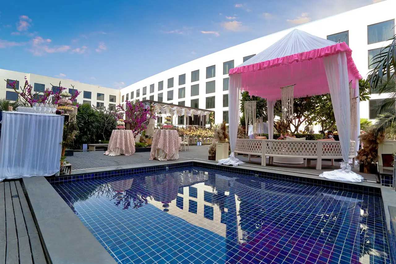 Pullman New Delhi Aerocity